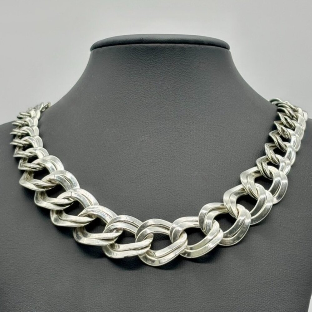 Vintage Chunky Loose Curb Chain Link Necklace Silver-Tone Metal Similar to Monet